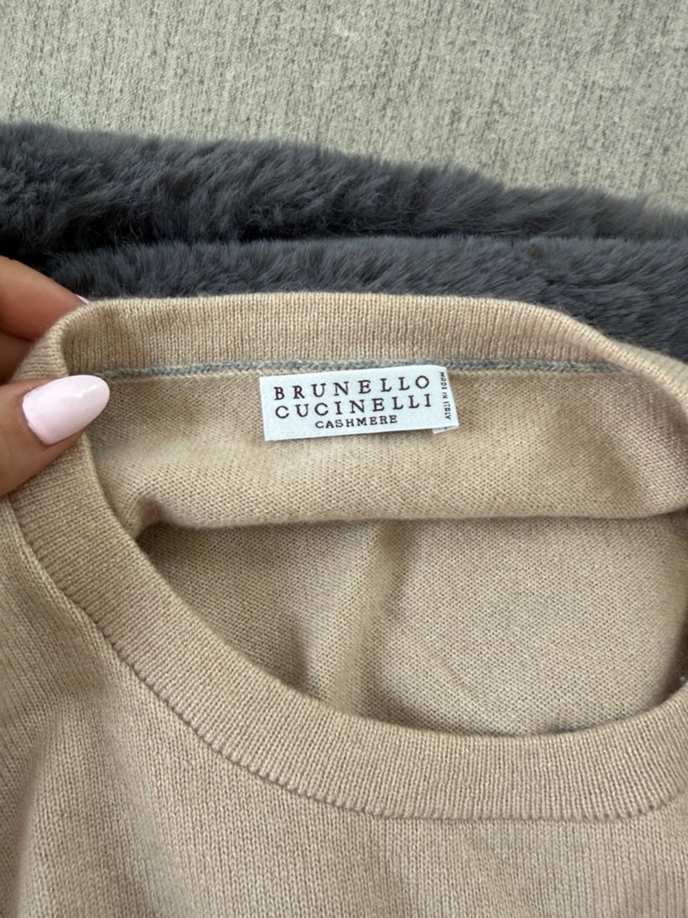 Brunello Cucinelli Beige Crewneck Sweater - Picture 7 of 8